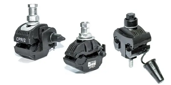 CONNECTEUR A PERFORATION ET A SERRAGE SIMULTANE CPR95