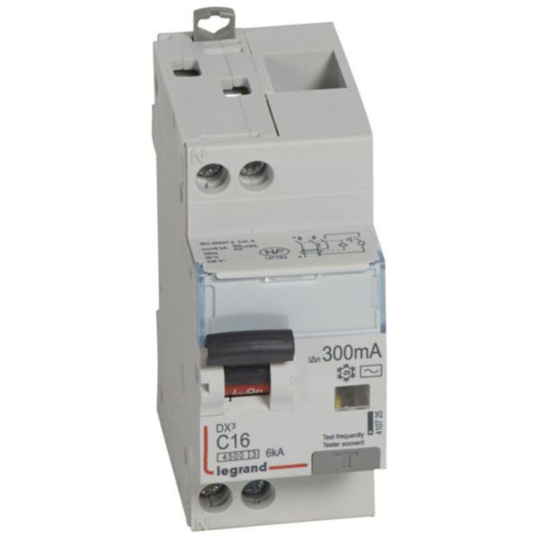 DX3 1P+NG C16 4,5/6K AC 300MA