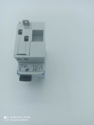 DX3 1P+NG C32 4,5/6K AC 300MA