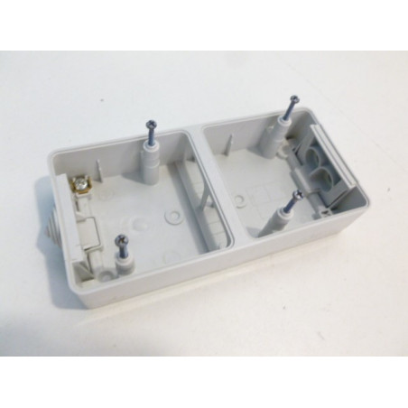 PLEXO 55S BOIT.2P VT EMB.2ENT