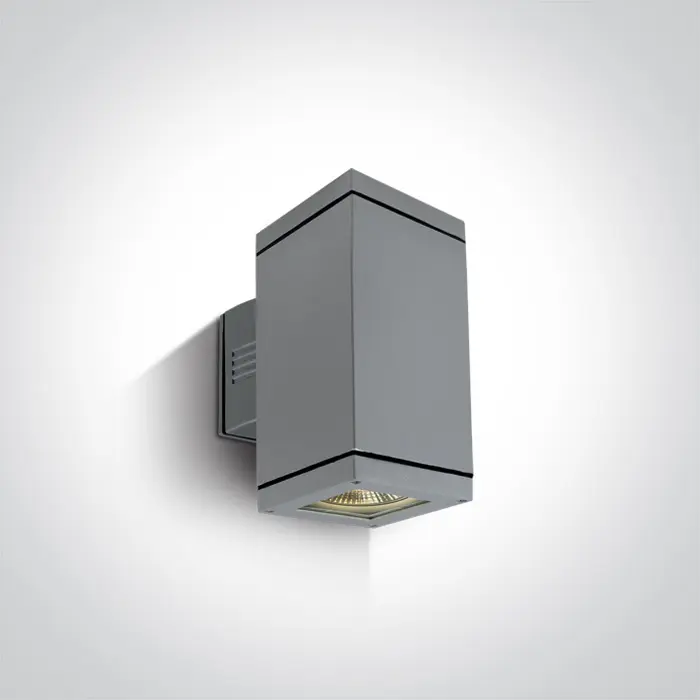 APPLIQUE MURALE E27 2X20W IP54 BIDIRECTIONNELLE PU/PIECE