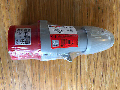 [LEG555128] FICHE 16A 3P+T 415V IP44