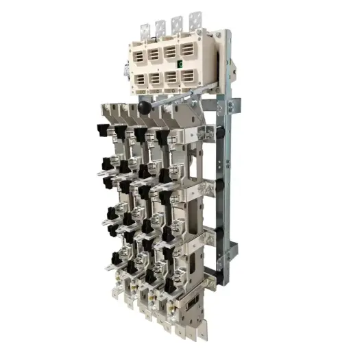 [CAH0610141-4] TUR 4/800A Panel with 4 Outgoing Feeders, 12 Protections, 1 Key, and 1 Short-Circuit Lockout
