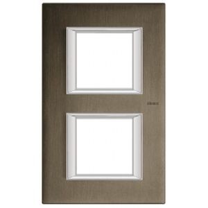 [LEGHA4802/2BR] Plaque Axolute Bticino Bronze - 2 x 2 modules entraxe 71 V
